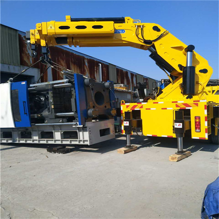 罗田 大吨位折臂吊出租费用解析：一小时租赁多少钱