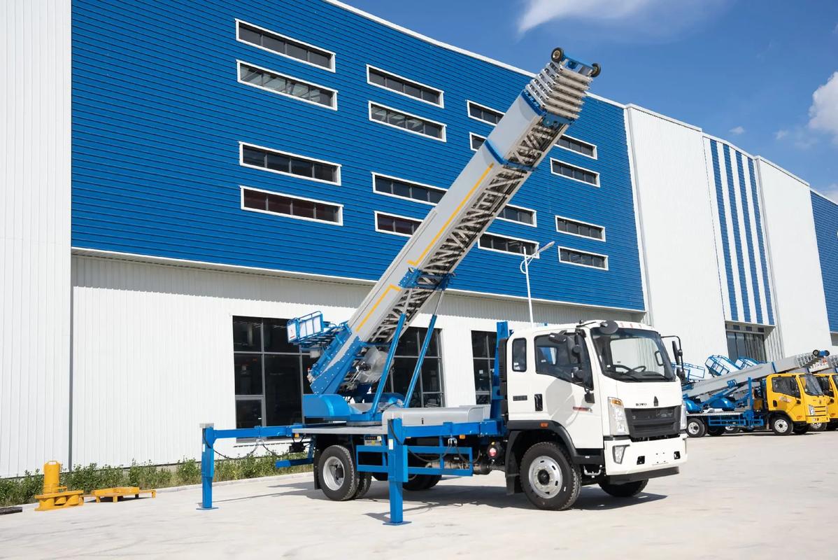 罗田小型云梯车上料车租赁多少钱