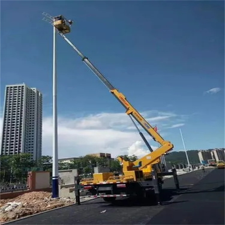 罗田维修路灯的曲臂升降车出租