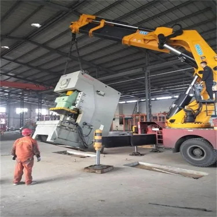 罗田80吨折臂吊车出租附近电话