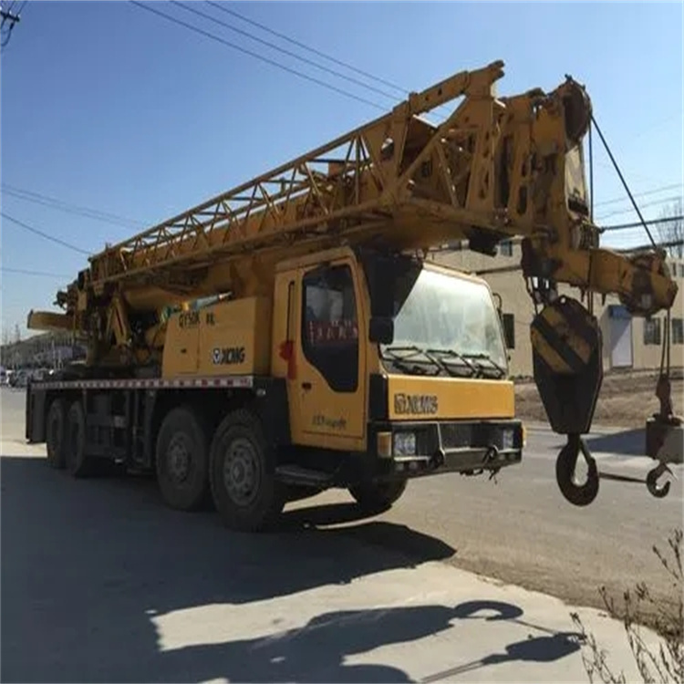 罗田哪里有专业吊车出租